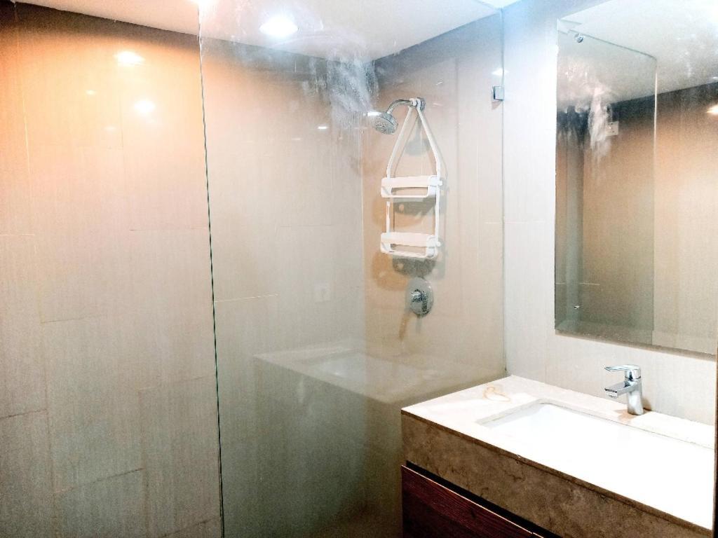 Cozy The H Residence Cawang By Bonzela Property Jakarta Buitenkant foto